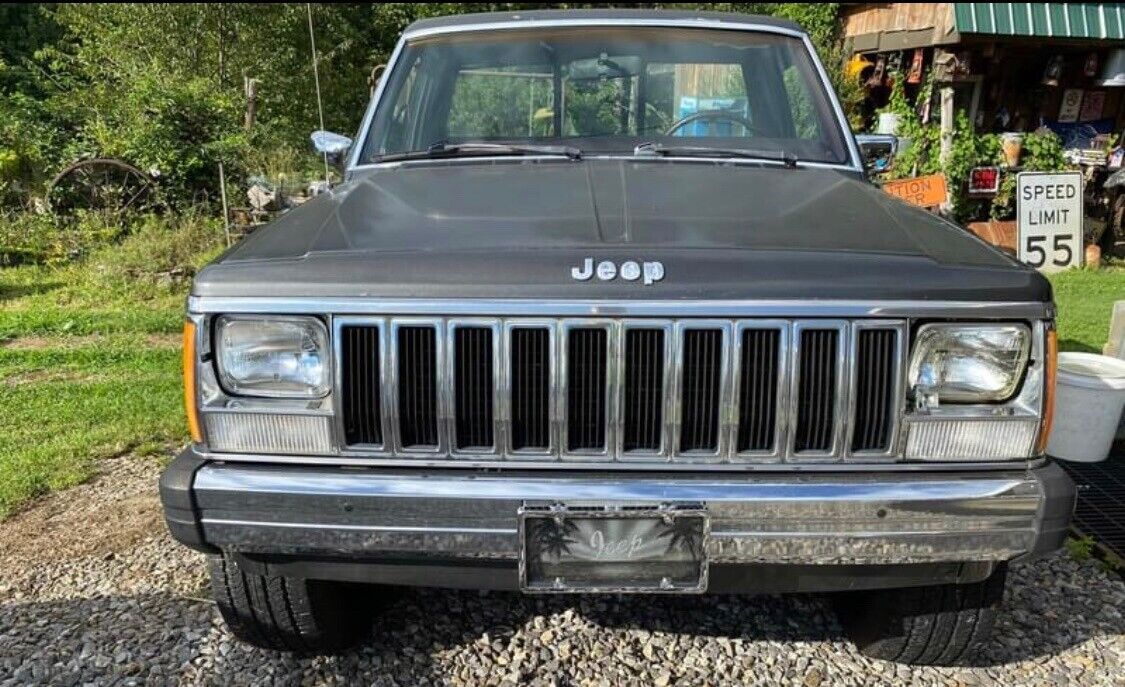 1987 Jeep Comanche PIONEER