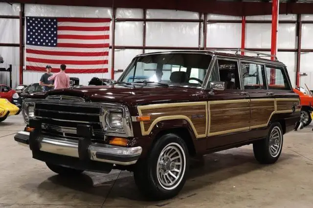 1987 Jeep Wagoneer --