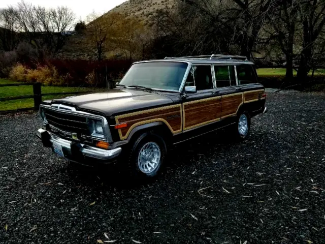 1987 Jeep Wagoneer grand wagoneer