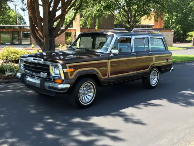 1987 Jeep Wagoneer Grand Wagoneer