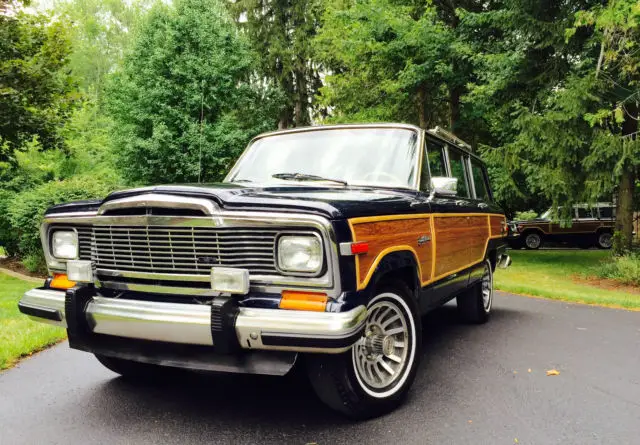 1987 Jeep Wagoneer Grand