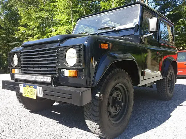 1987 Land Rover Defender Santana