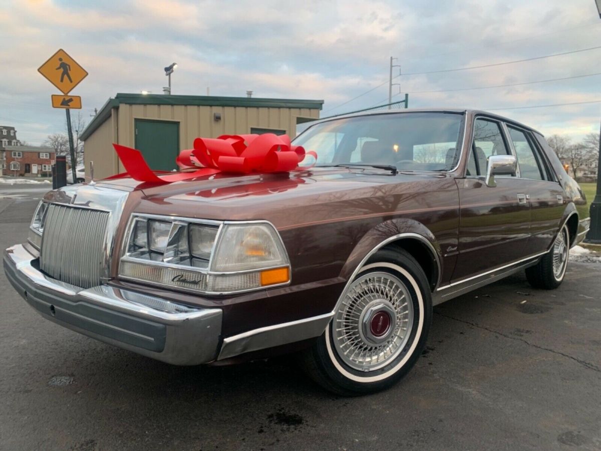 1987 Lincoln Continental GIVENCHY