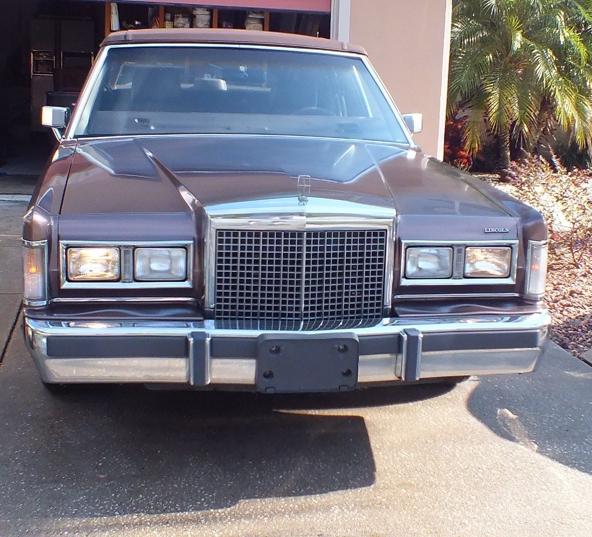 1987 Lincoln Town Car