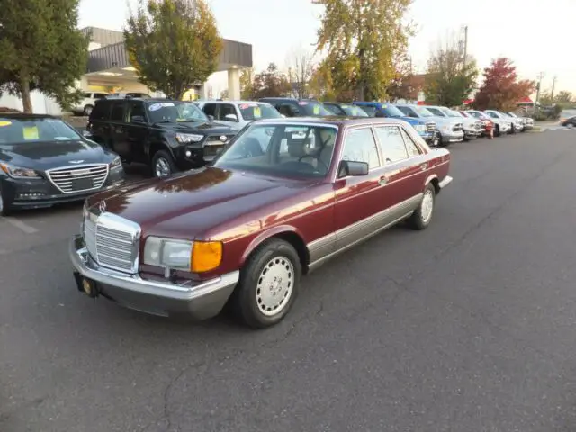 1987 Mercedes-Benz 300-Series