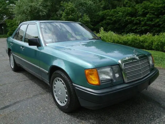 1987 Mercedes-Benz E-Class