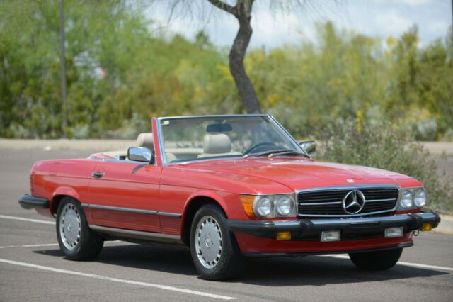 1987 Mercedes-Benz SL-Class convertible