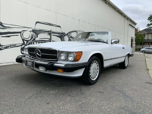 1987 Mercedes-Benz SL-Class No trim field