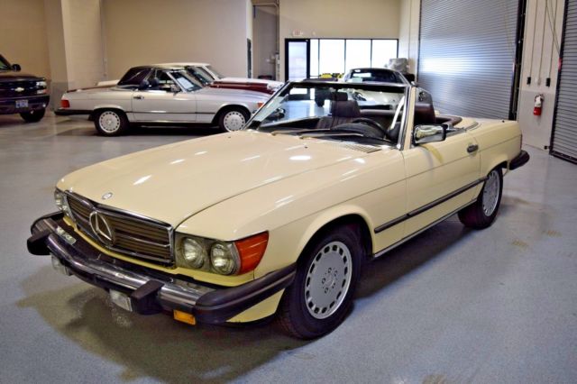 1987 Mercedes-Benz SL-Class 560SL