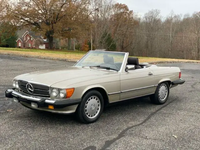 1987 Mercedes-Benz 500-Series 2dr Roadster 560SL