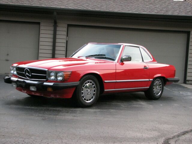 1987 Mercedes-Benz SL-Class CONVERTIBLE