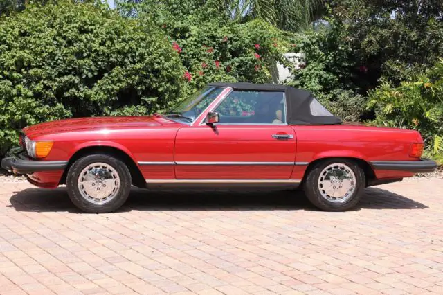 1987 Mercedes-Benz 500-Series SL560 Classic Luxury Roadster