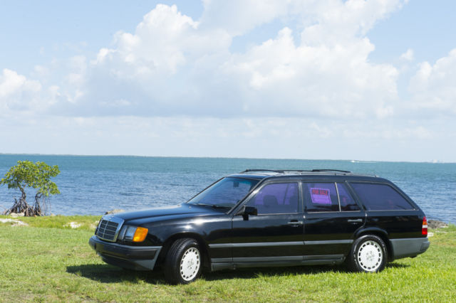1987 Mercedes-Benz 300-Series W124 Estate WAGON