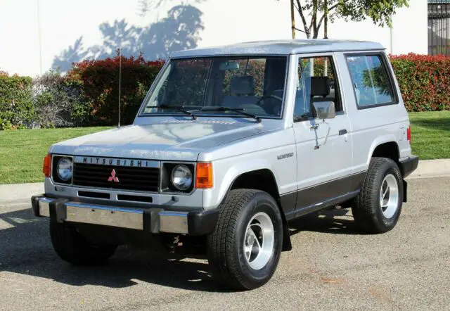 1987 Mitsubishi Montero Sport 4x4, 100% Rust Free (310) 259-5383