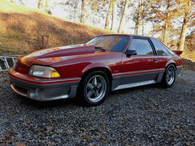 1987 Ford Mustang GT 5 speed Saleen upgrades