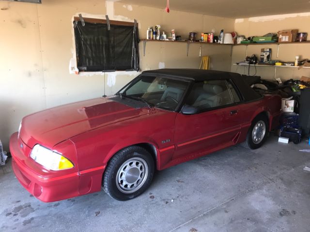 1987 Ford Mustang GT