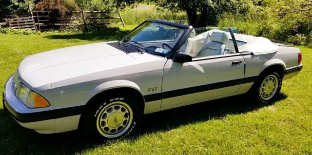 1987 Ford Mustang LX