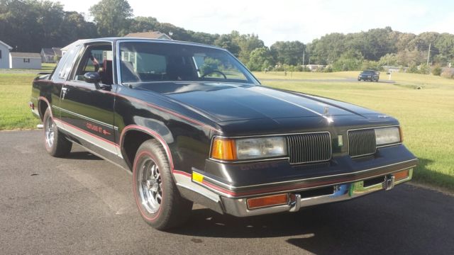 1987 Oldsmobile Cutlass GT