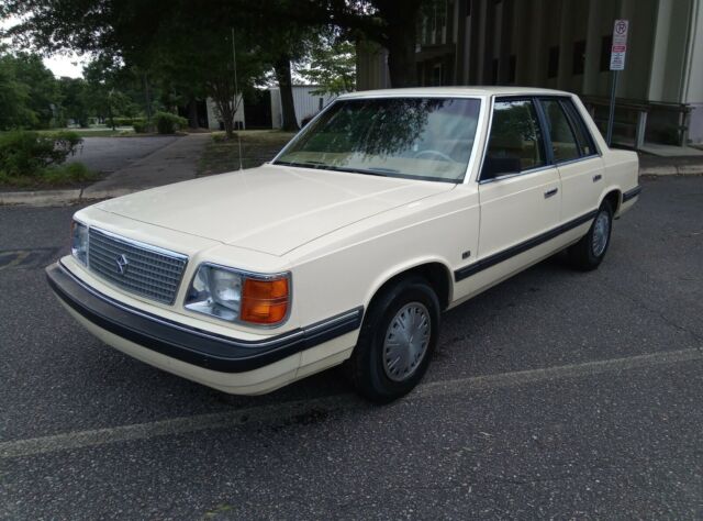 1987 Plymouth Reliant