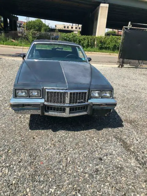 1987 Pontiac Grand Prix 2 door hard top