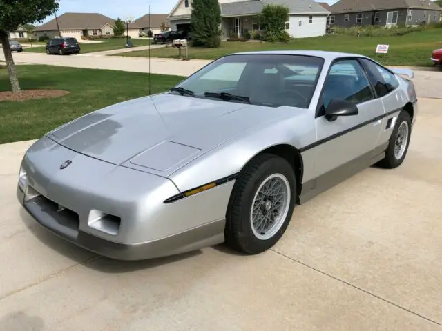 1987 Pontiac Fiero GT