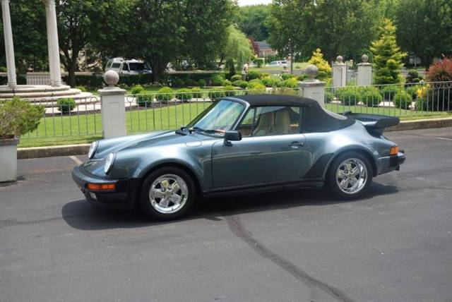 1987 Porsche 911 Carrera 2dr Convertible