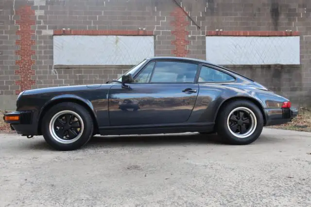 1987 Porsche 911 --