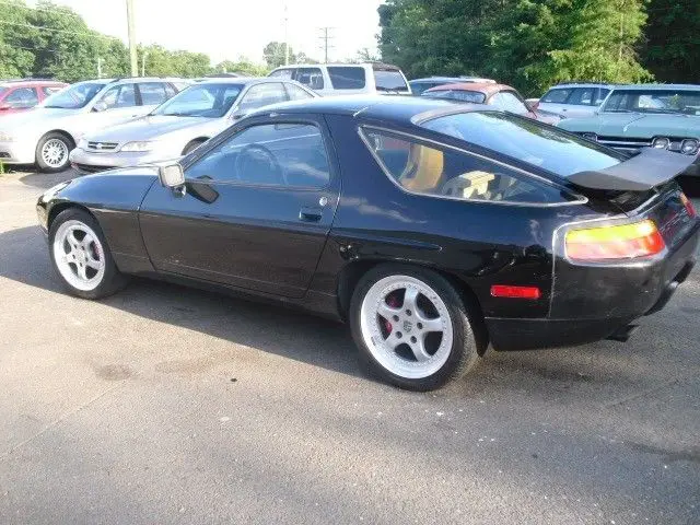 1987 Porsche 928 928