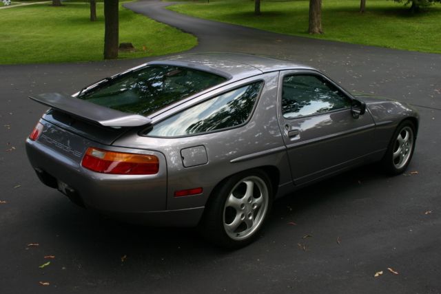 1987 Porsche 928