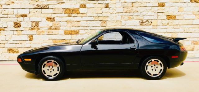 1987 Porsche 928