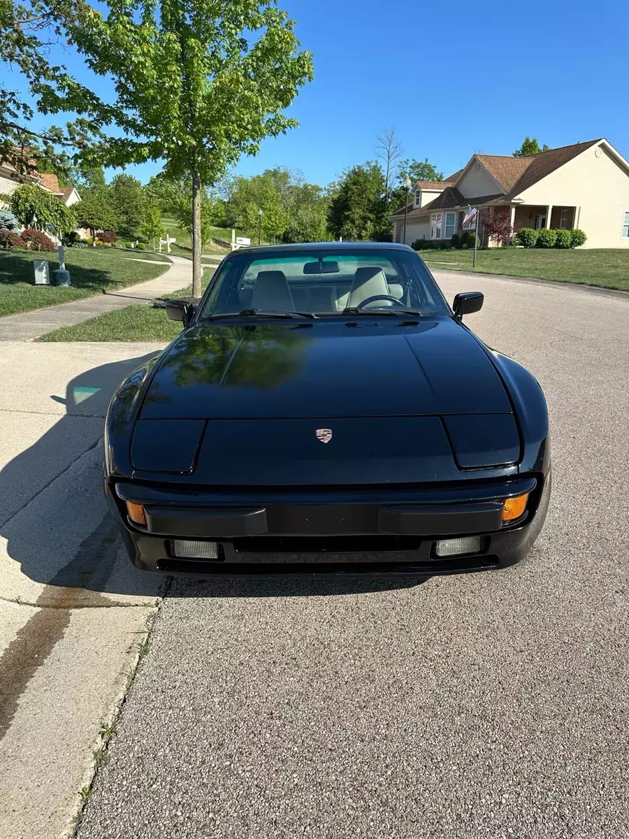 1987 Porsche 944