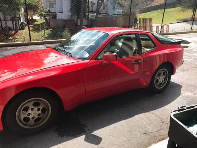 1987 Porsche 944 Coupe