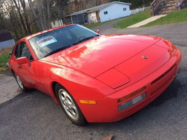 1987 Porsche 944 Coupe