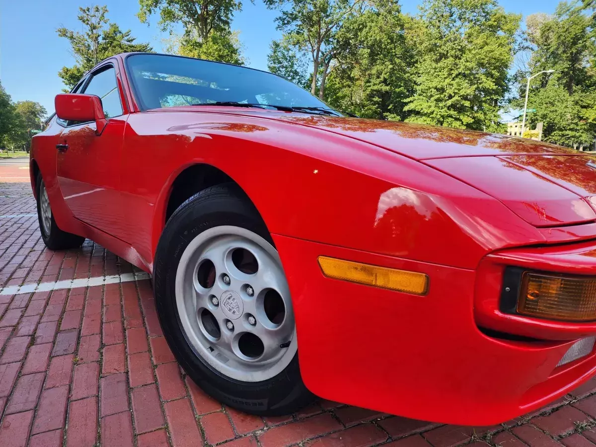 1987 Porsche 944 S