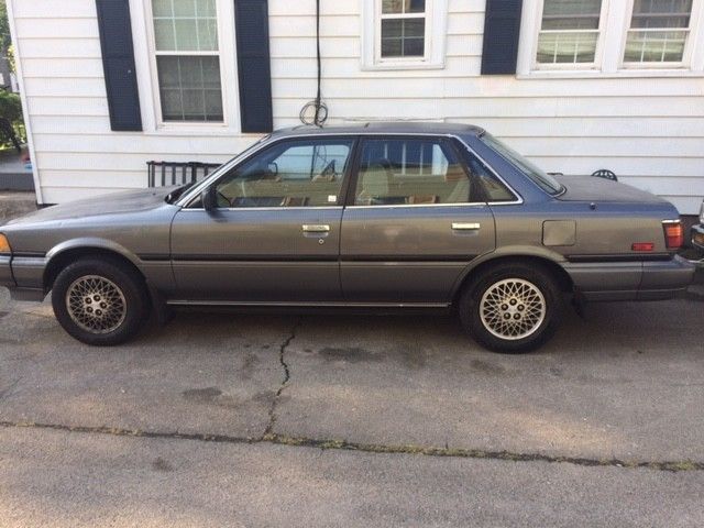 1987 Toyota Camry CLE