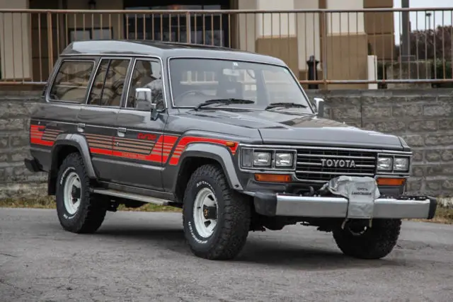 1900 Toyota Land Cruiser HJ61 Turbo Diesel