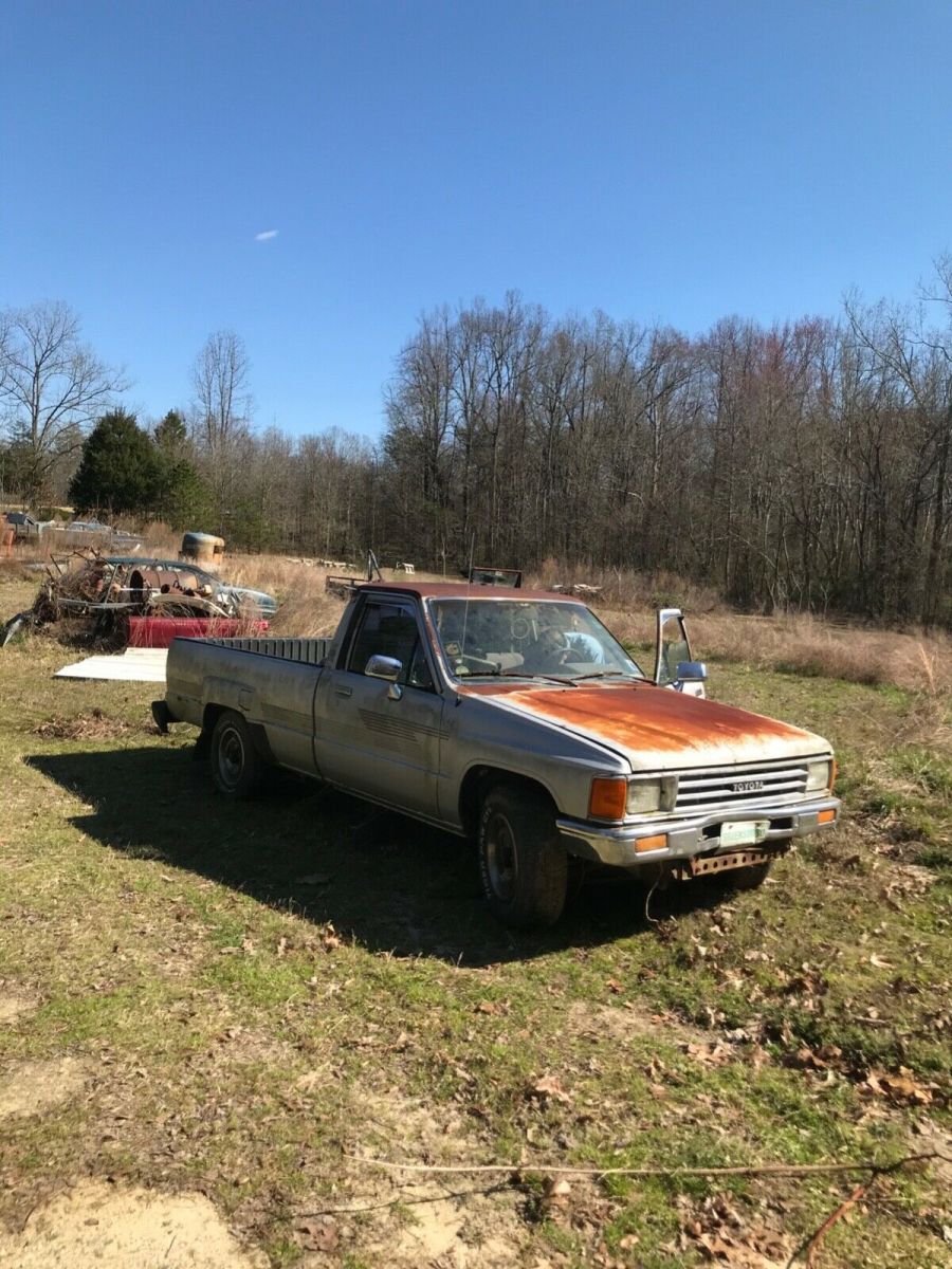 1987 Toyota Pickup One Ton