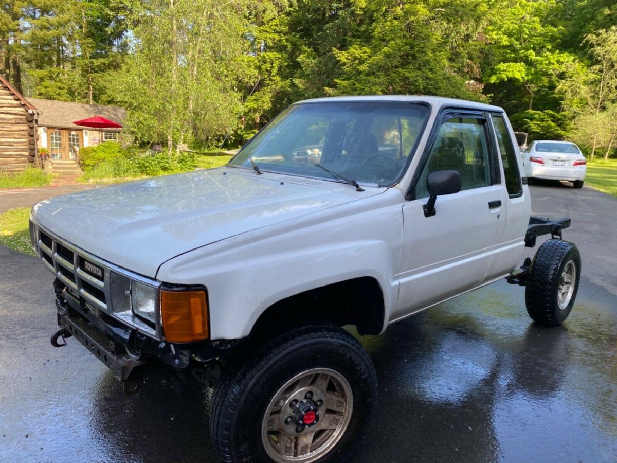 1987 Toyota Pickup SR5 TURBO