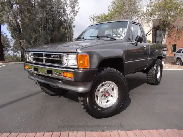 1987 Toyota Tacoma