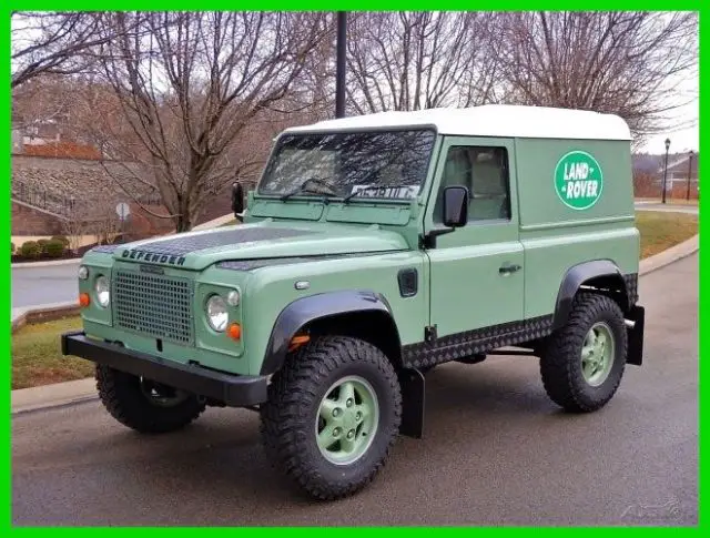 1987 Land Rover Defender