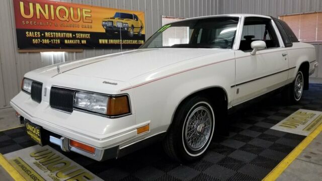 1987 Oldsmobile Cutlass Supreme Brougham