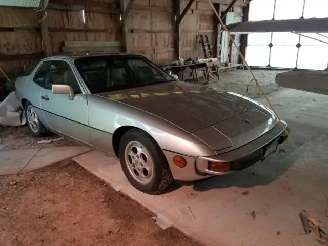 1988 Porsche 924