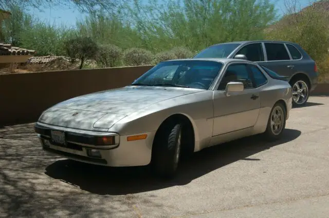 1988 Porsche 944 celebration edition