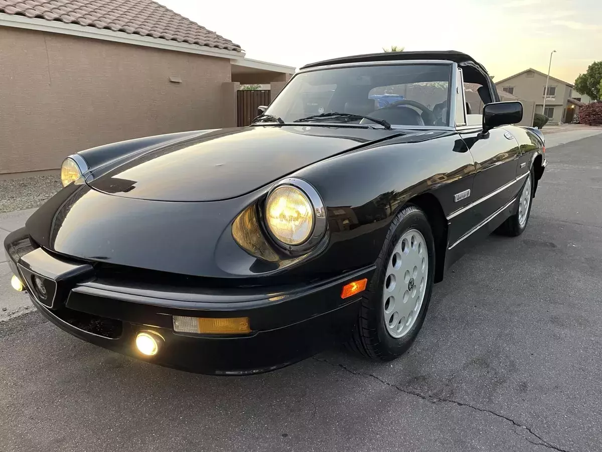 1988 Alfa Romeo Spider QUADRIFOGLIO