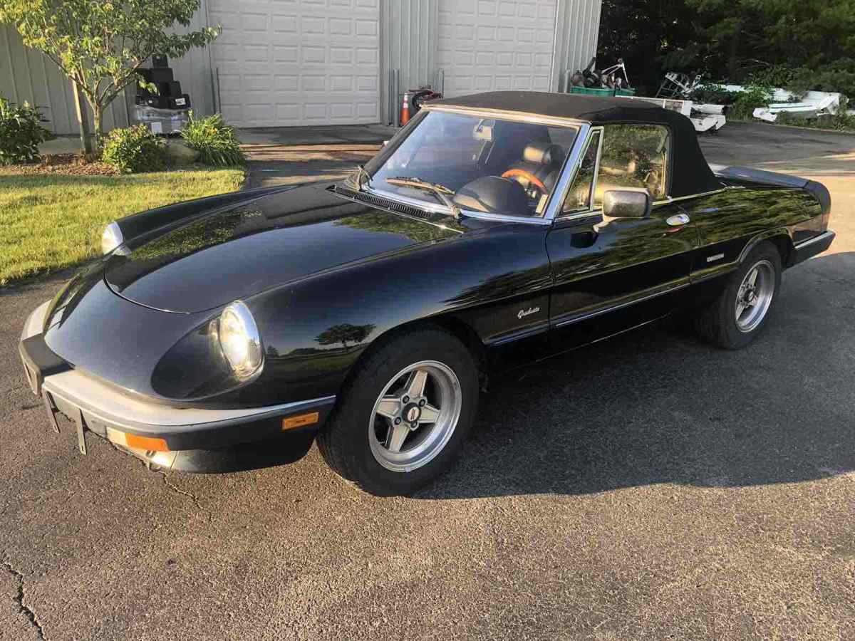 1988 Alfa Romeo Spider GRADUATE