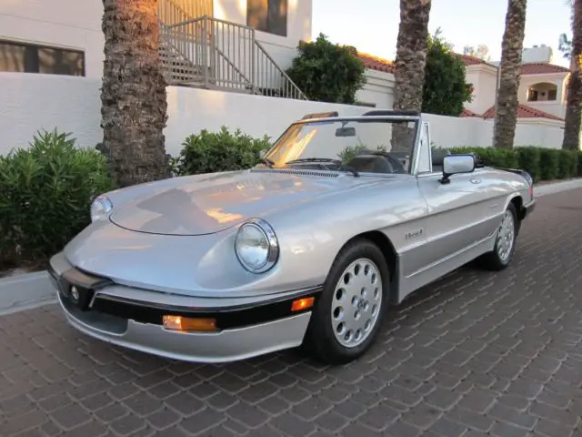 1988 Alfa Romeo Spider QUADRIFOGLIO