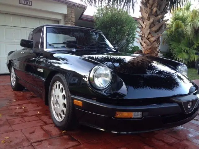 1988 Alfa Romeo Spider Quadrifoglio