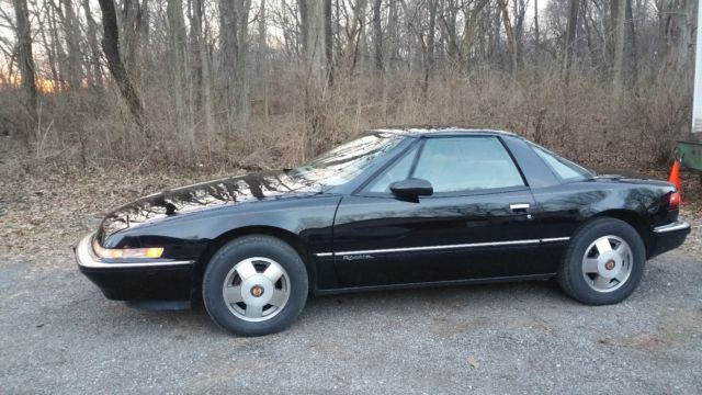 1988 Buick Reatta Black