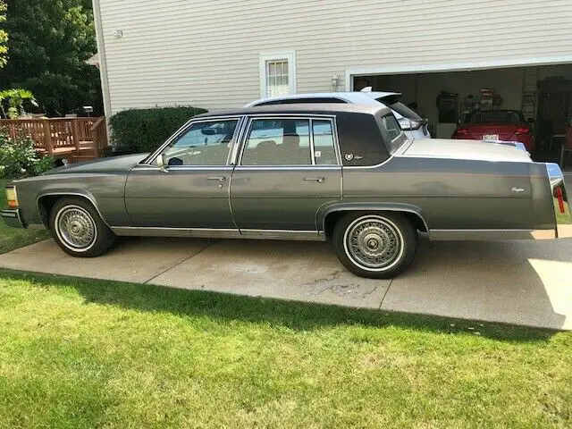 1988 Cadillac Brougham --