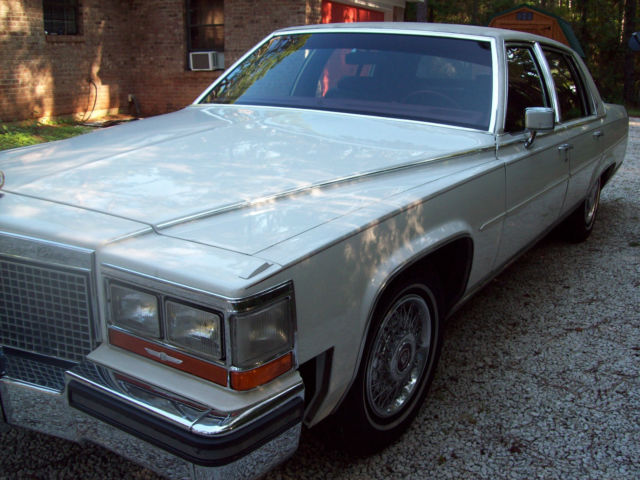 1988 Cadillac Brougham Fleetwood